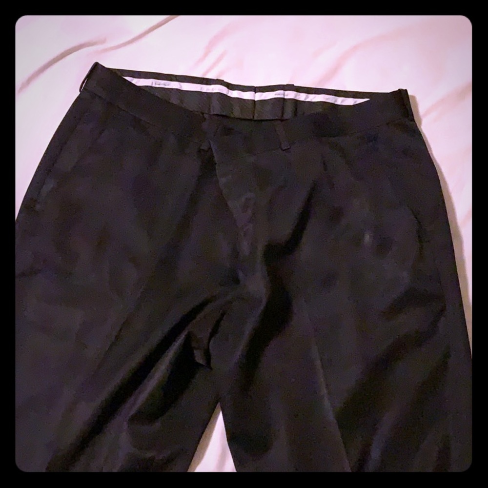 Modern Fit Perry Ellis Black Slacks